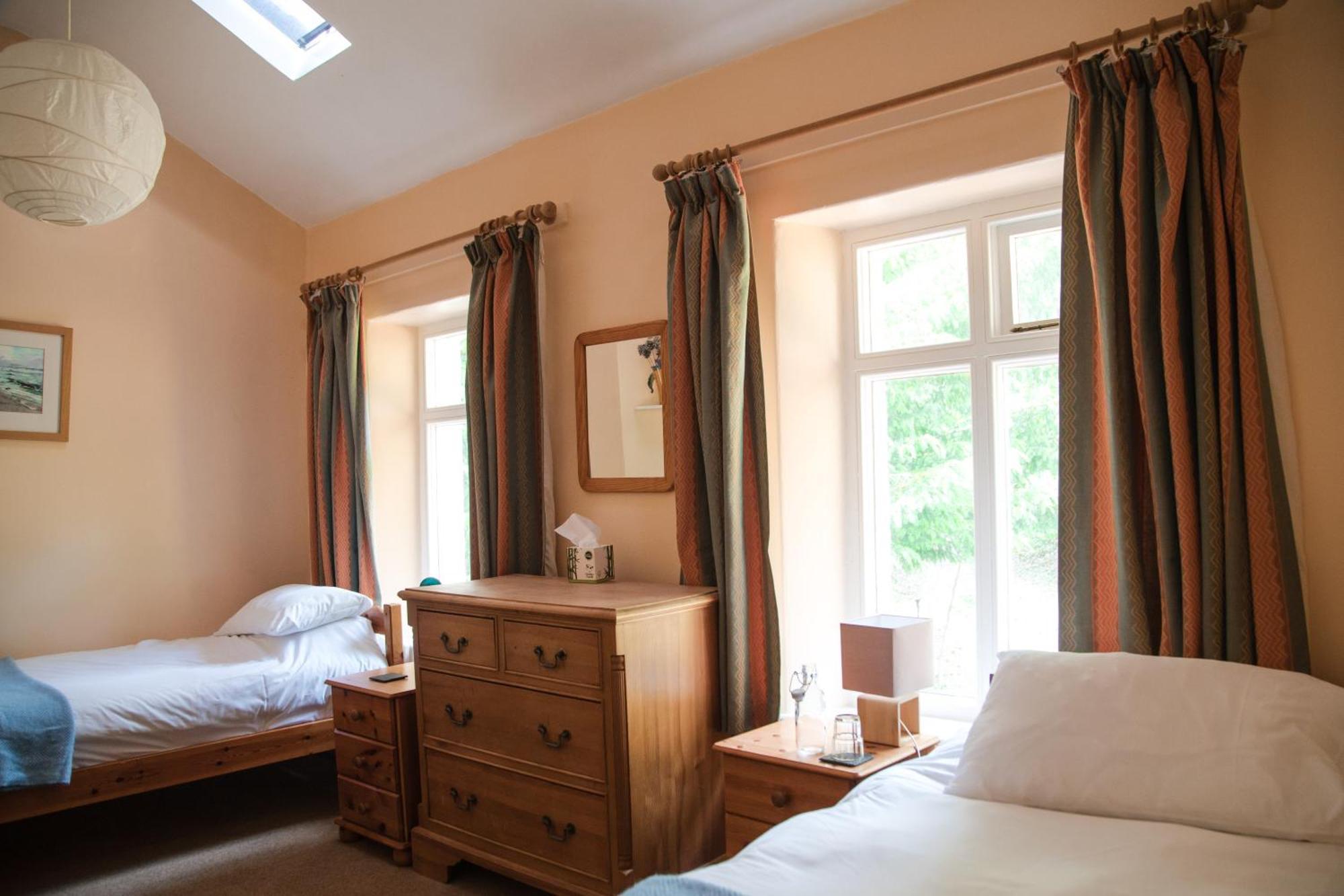 Trigonos - Quiet, Peaceful, Vegetarian B&B And Retreat Centre Nantlle Exterior foto