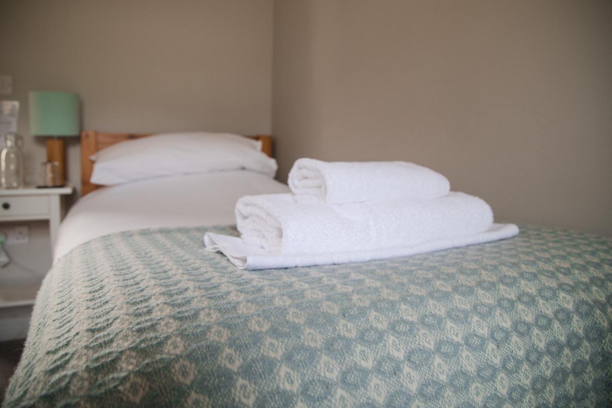 Trigonos - Quiet, Peaceful, Vegetarian B&B And Retreat Centre Nantlle Exterior foto